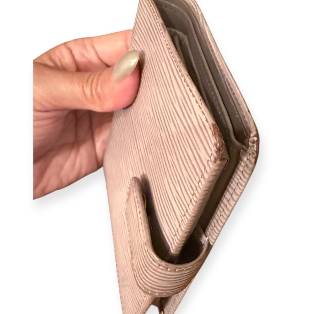 Louis Vuitton Epi Compact Snap Wallet | Gray - Picture 6 of 11